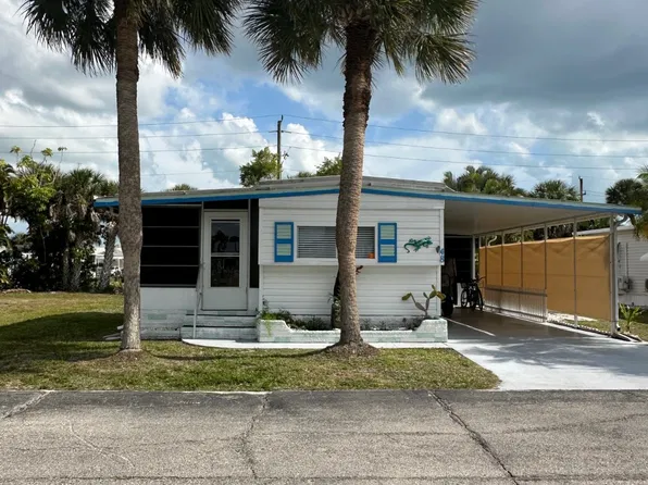 48 Aztec Cir, Fort Myers Beach, FL 33931