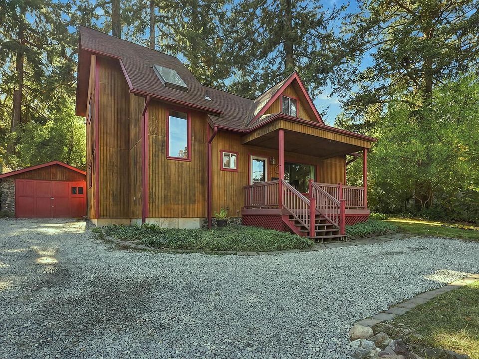 1st image of 2624 E 18th Ave