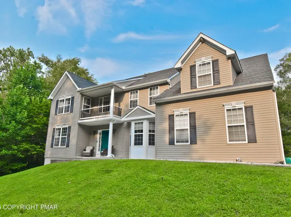 387 Shawnee Valley Dr, East Stroudsburg, PA 18302