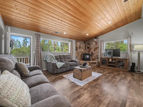 17000 Shake Ridge Rd, Sutter Creek, CA 95685