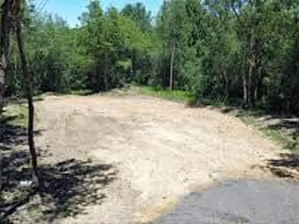 34000 BASSETT ROAD, Burlington, WI 53105