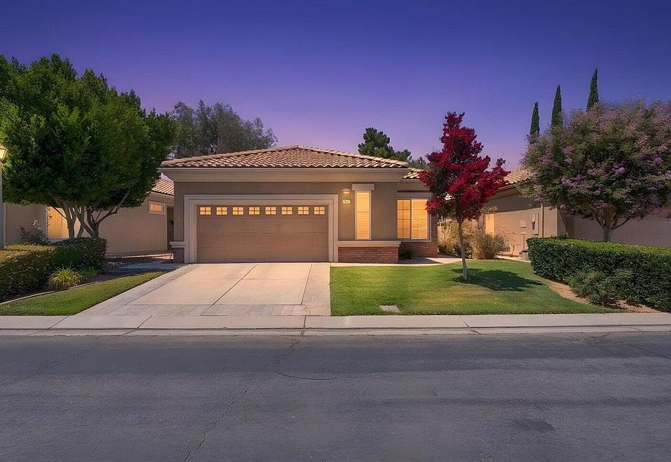 1st image of 4836 Rolling Hills Ave