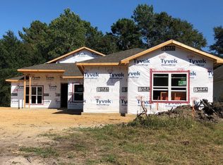 114 Heron Park Dr, Ocean Springs, MS 39564