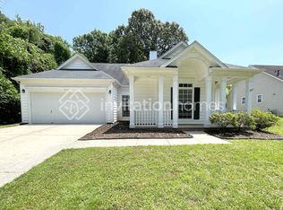 8311 Springhead Ln, Charlotte, NC 28215