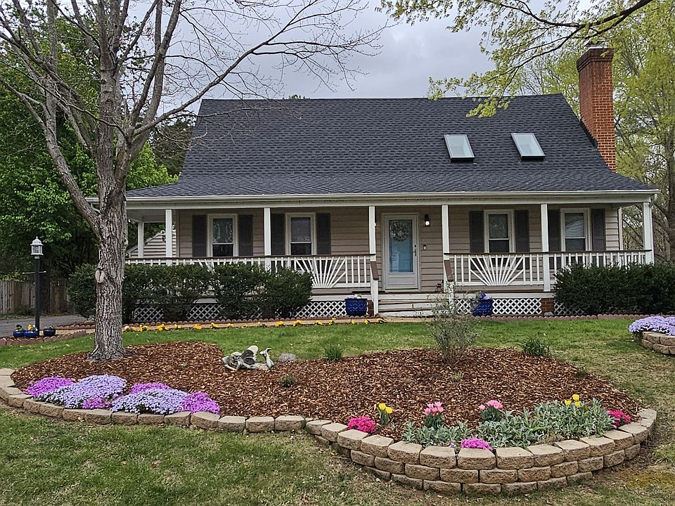 1st image of 543 Wadsworth Dr