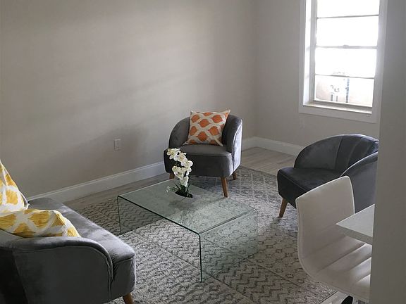 1605 living room 1