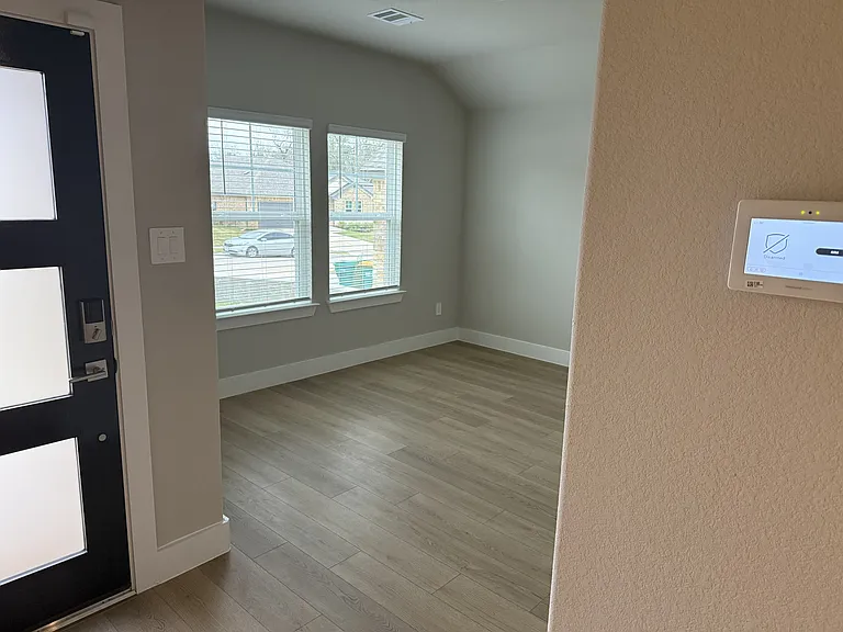 7213 Overcup Oak Ct — Photo 3