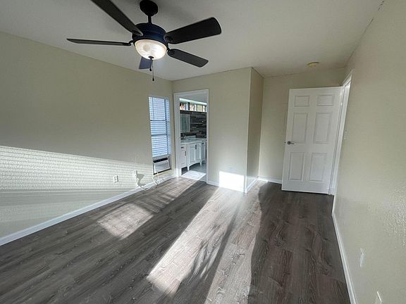 4th image of 95-270 Waikalani Dr APT B204