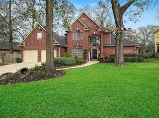 222 Lake View Cir, Montgomery, TX 77356