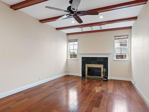 4th image of 3049 Baronscourt Way