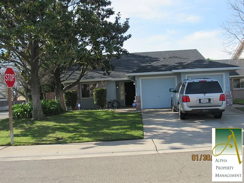 8356 Spengler Dr photo 1