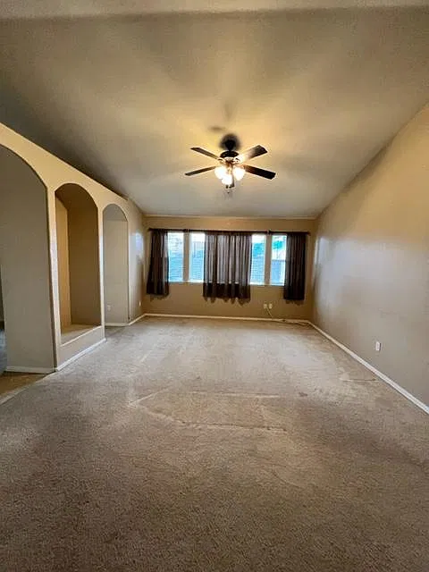 3 bed, 1444 sqft, $1,995 — Photo 1