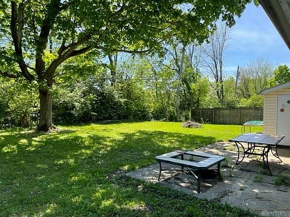 2nd image of 633 Robinwood Dr