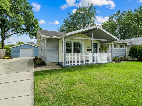 1034 Whitehall Dr, South Bend, IN 46615