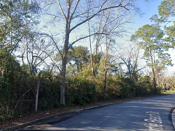 4th image of 1612 Cromartie Beach Dr