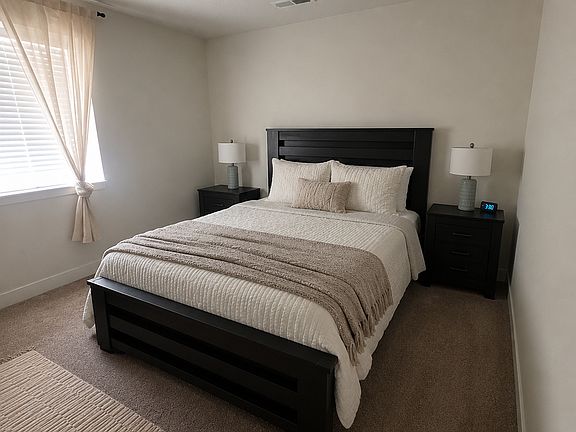 4th image of 2539 W Scenic Dr #1
