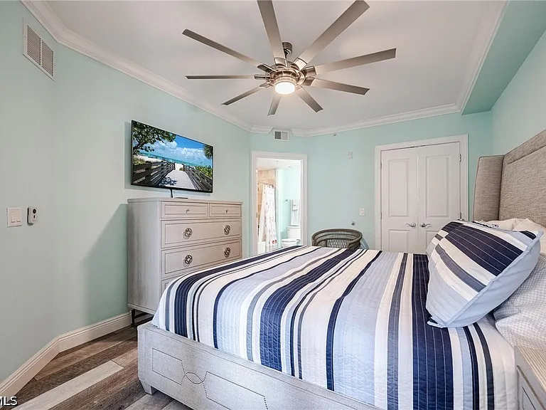 2825 Palm Beach Blvd #608 — Photo 4