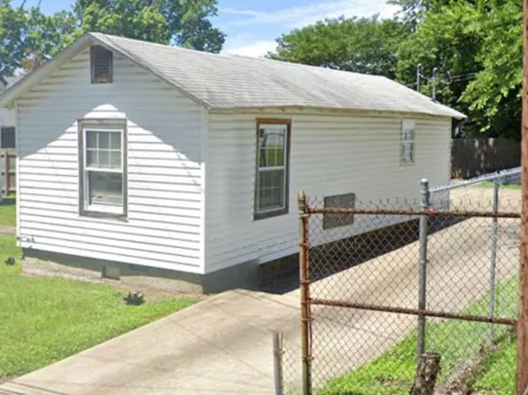439 Center St #439B, Henderson, KY 42420