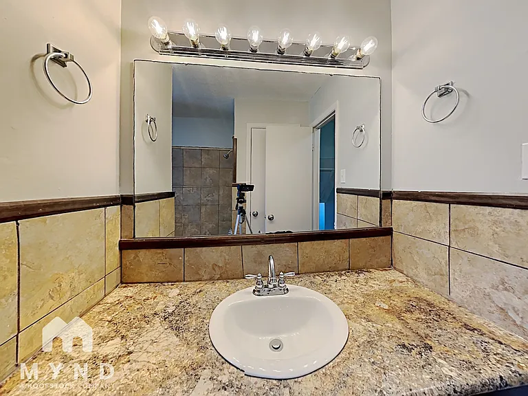1209 Hibernian St — Photo 14