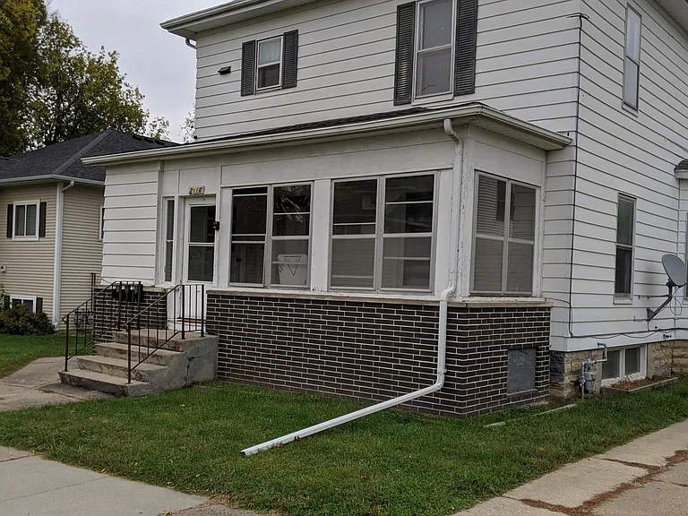 2116 Olive St #3 — Photo 18