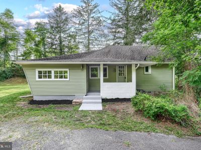 1121 Fishing Creek Valley Rd, Harrisburg, PA, 17112