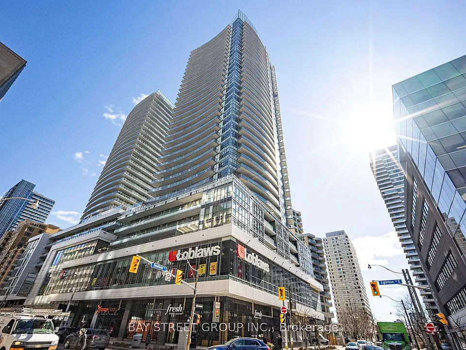89 Dunfield Ave #801