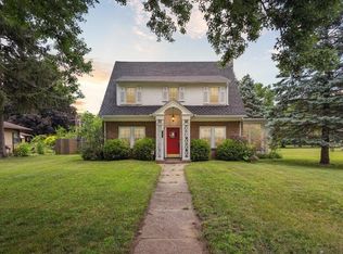 1209 Halsted Rd, Rockford, IL 61103