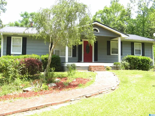 111 Chandler Cir, Talladega, AL 35160