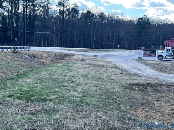 0 Cox Rd, Blackstone, VA 23824