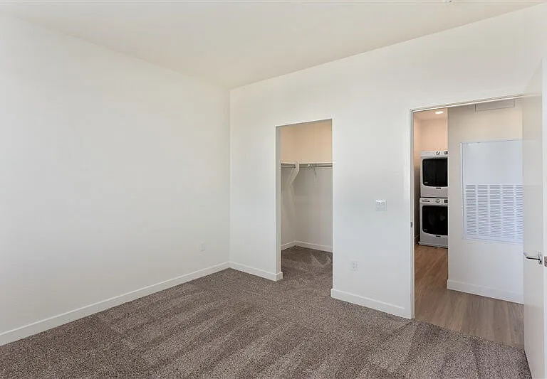 2240 N Hayden Rd — Photo 12