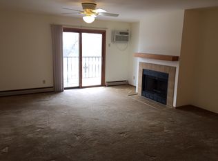 2010 Allen Blvd APT 6, Middleton, WI 53562