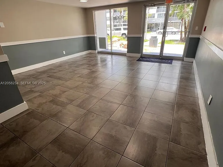 700 NW 214th St #411 — Photo 20