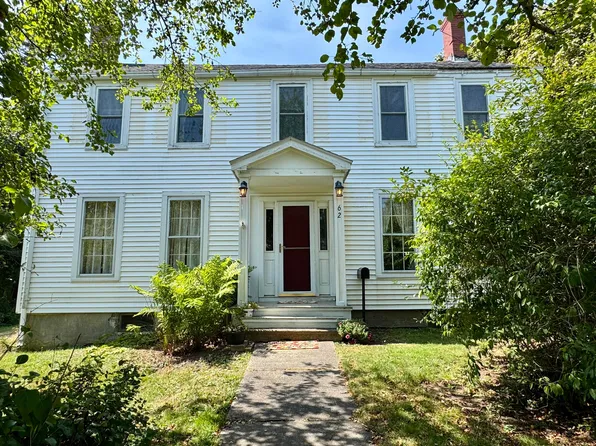 62 High Street, Eastport, ME 04631