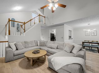 401 Oak Hollow Ct, Raleigh, NC 27613