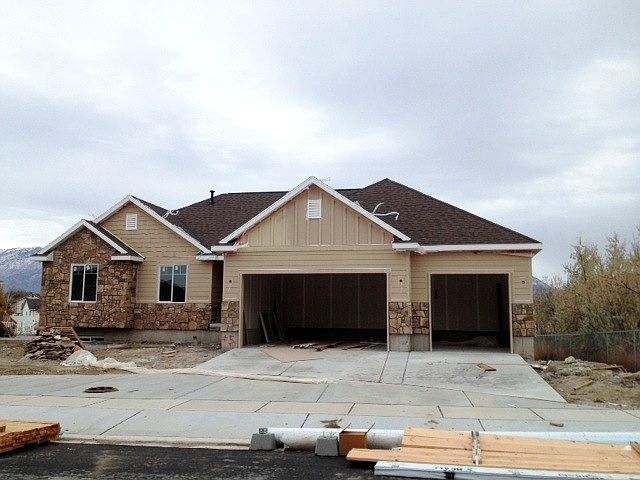 1st image of 708 N Timber Dr