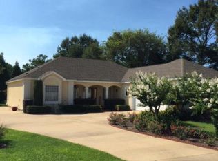 166 Canterbury Dr, Eufaula, AL 36027