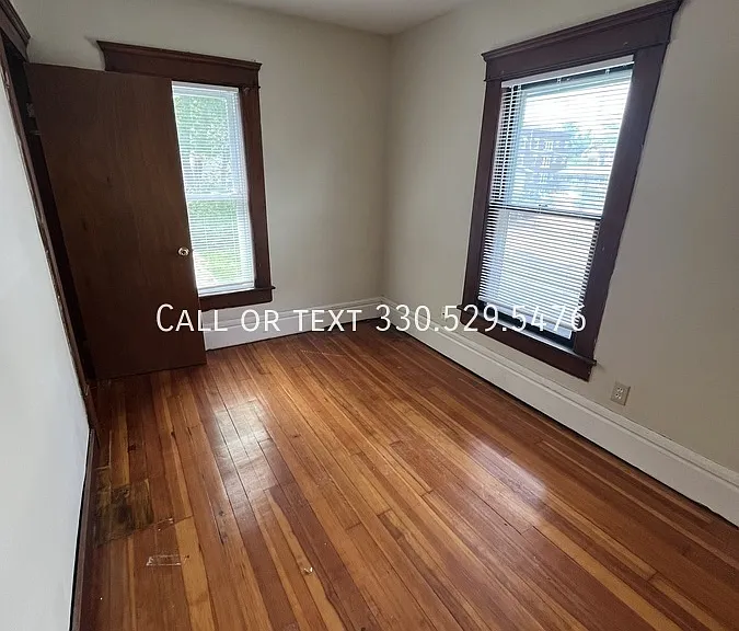 34 Grand Ave #2 — Photo 32