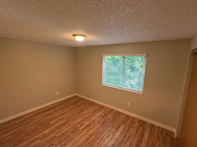 CCH5114--Apple Knoll Townhomes — Photo 9