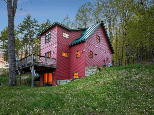 122 Parrish View Road, West Windsor, VT 05037