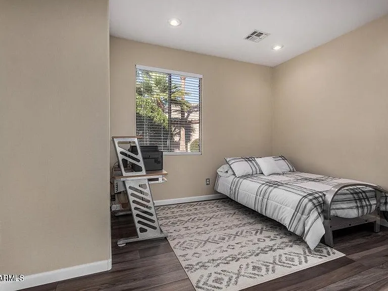 17709 W Sunbelt Dr — Photo 27
