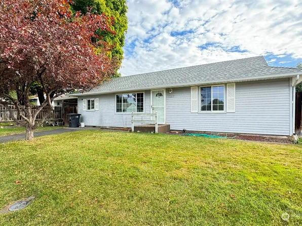 1007 S 36th Avenue, Yakima, WA 98902