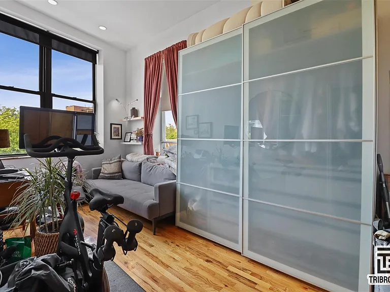 395 Smith St #3C — Photo 7
