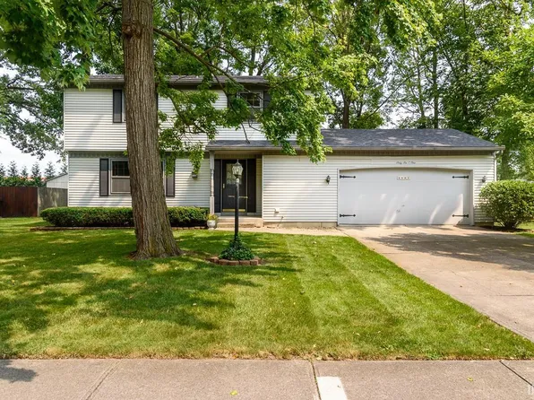 6601 Bennington Dr, Fort Wayne, IN 46815