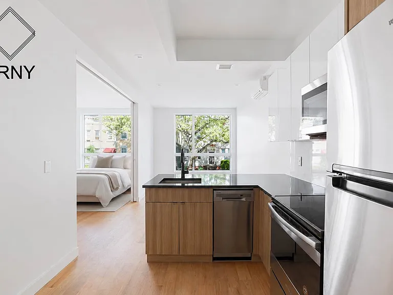 350 Rutland Rd #3B — Photo 1