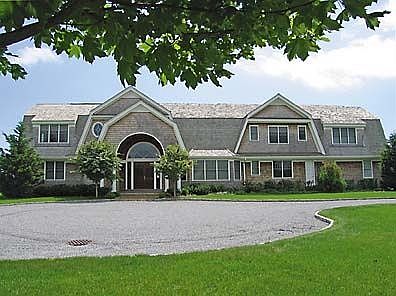 1st image of 14 Halsey Farm Dr