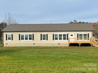 568 Drumstand Rd, Stony Point, NC 28678