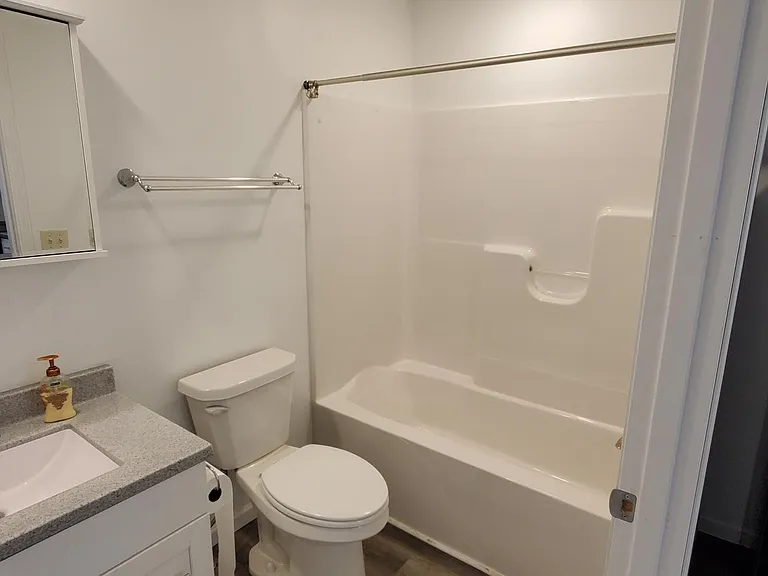 736 E La Salle Ave #1 — Photo 6