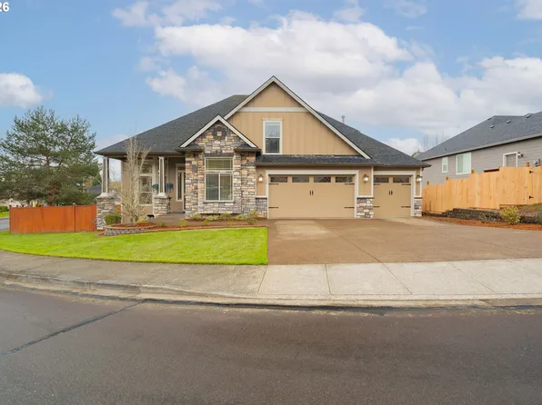 1296 E Lucas St, La Center, WA 98629