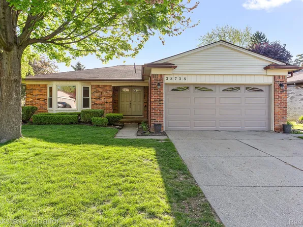38738 Bronson Dr, Sterling Heights, MI 48310
