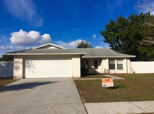 718 Breezy Dr, Brandon, FL 33511